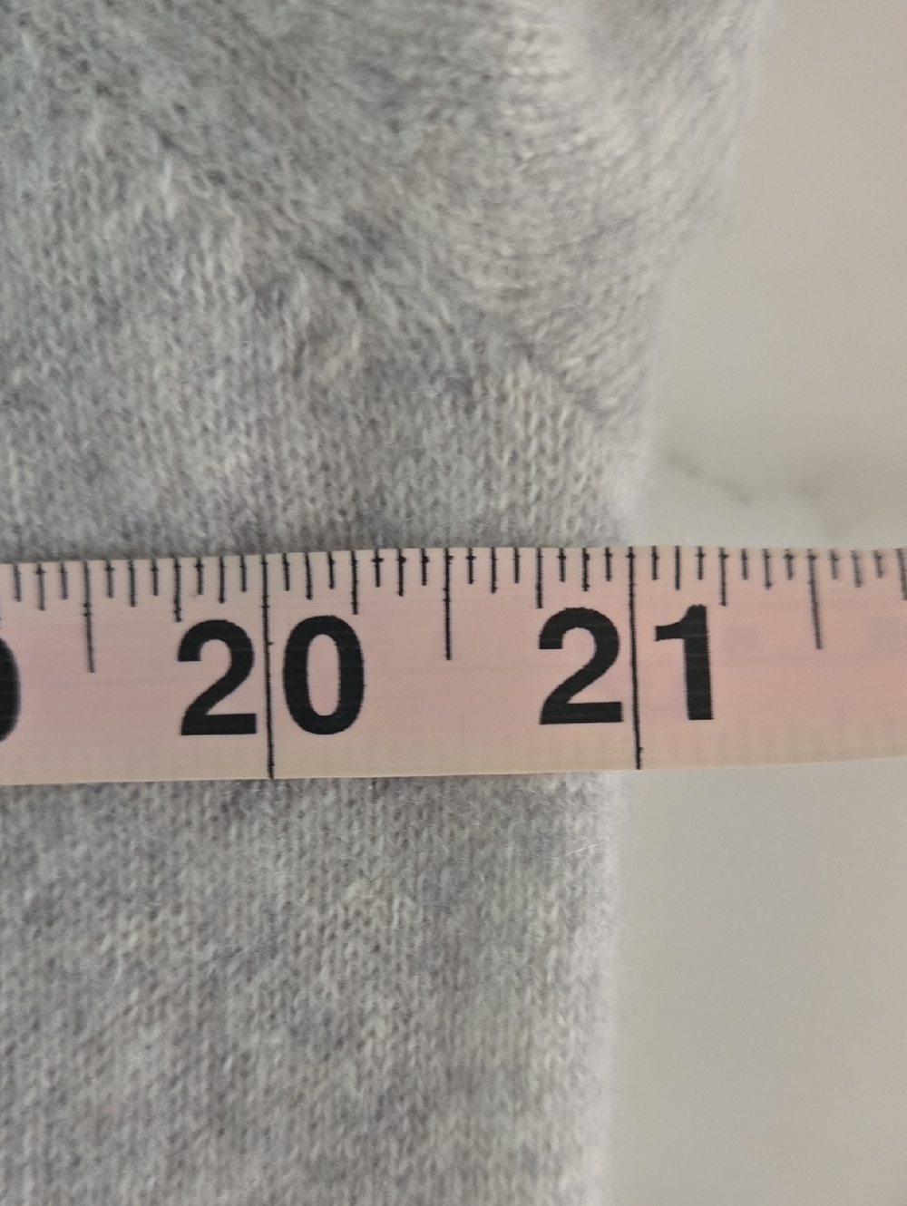 Garnet Hill Light Gray Cashmere Sweater Quiet Luxury Minimalist Wardrobe Staple - Picture 8 of 9